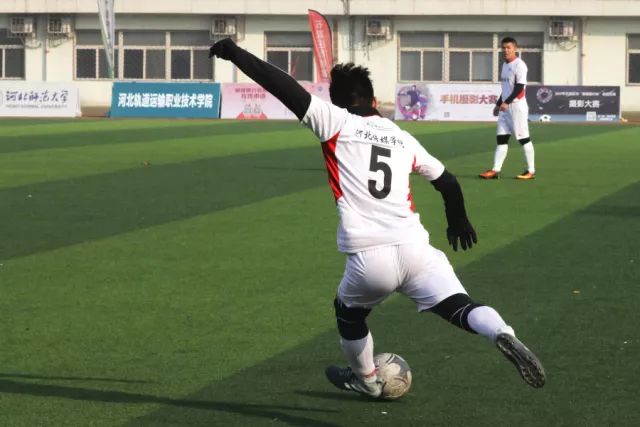 中国男篮仍有机会拿奥运门票 目前日本最占优