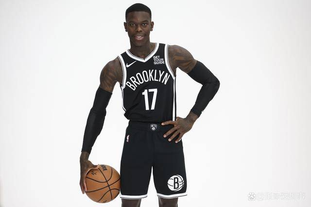 巴萨计划明夏签下哲凯赖什 作为莱万的理想接班人